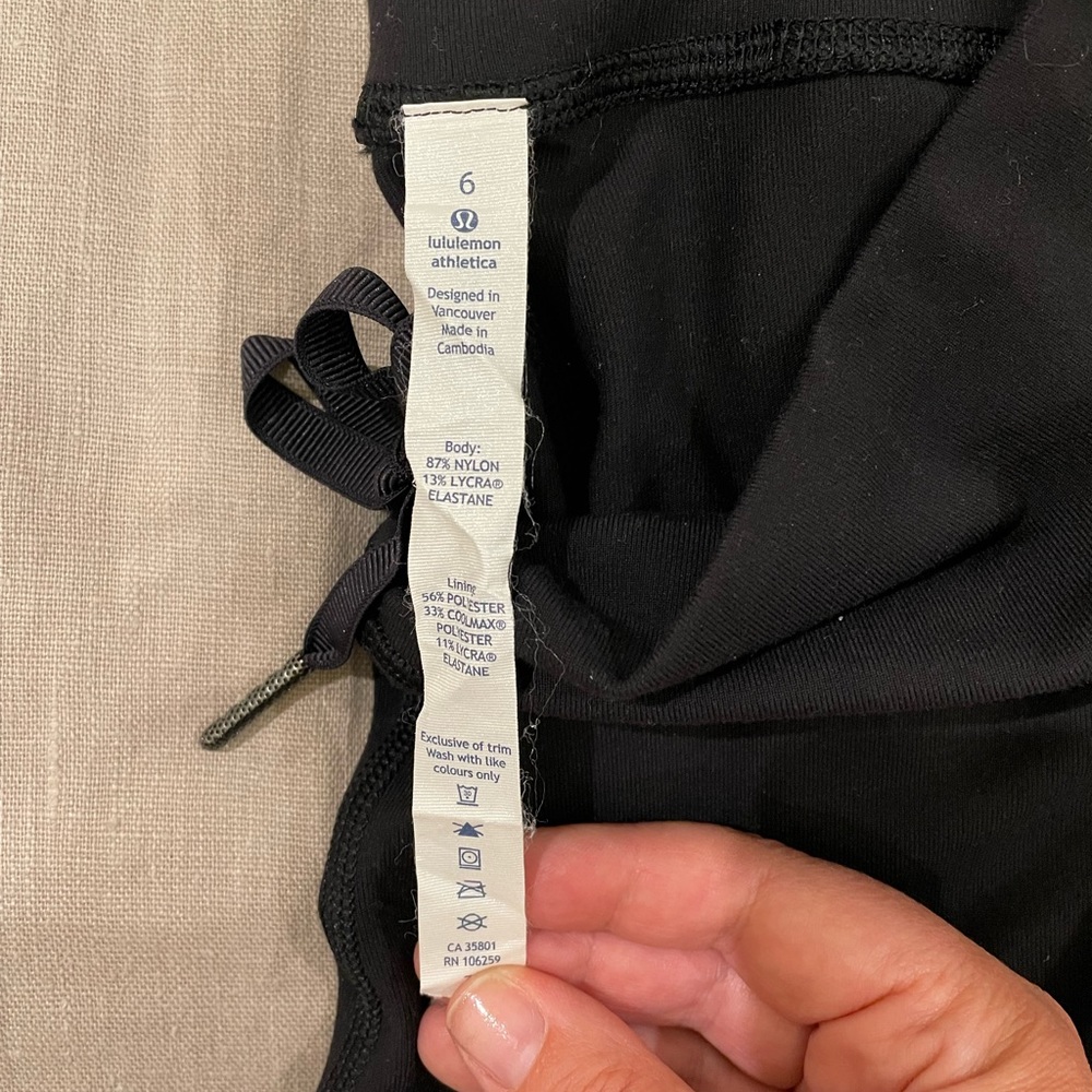 Lululemon pants.